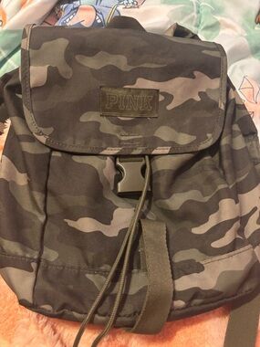 Victoria's Secret PINK Olive Camo Drawstring Backpack